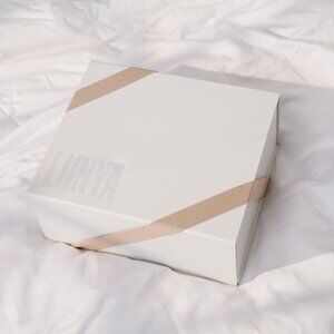 Lunya Gift Box